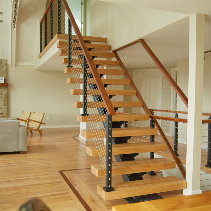 Floating Stair Straight Stringer in open concept home