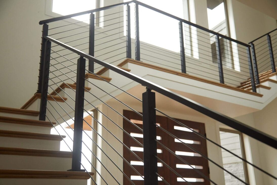 Horizontal Black Railing | Onyx Rod Infill | Viewrail