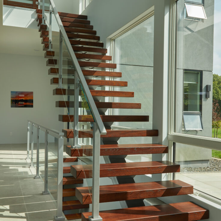 Speedboat Floating Stair and Glass